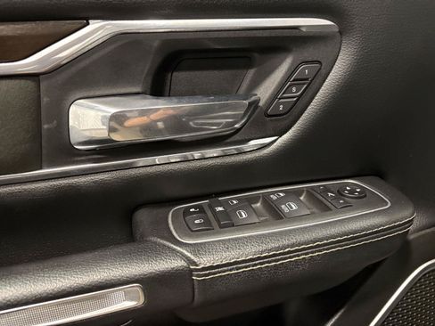 Used 2022 RAM 1500 Laramie AWD/4WD image 27