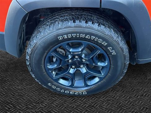 Certified 2021 Jeep Cherokee Trailhawk w/ Sun, Sound & Nav Group image 6