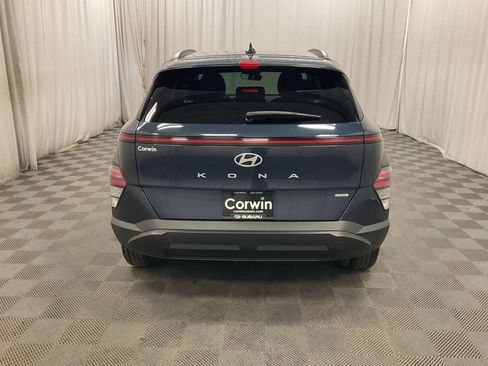 Used 2024 Hyundai Kona SEL image 5
