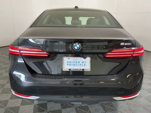 New 2026 BMW 530i w/ Premium Package RWD image 9