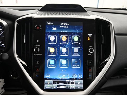 Used 2023 Subaru Ascent Limited image 13