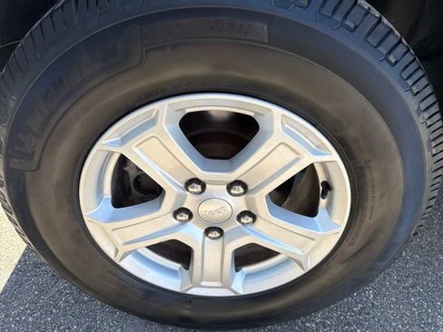 Used 2020 Jeep Wrangler Unlimited Sport S AWD/4WD image 14