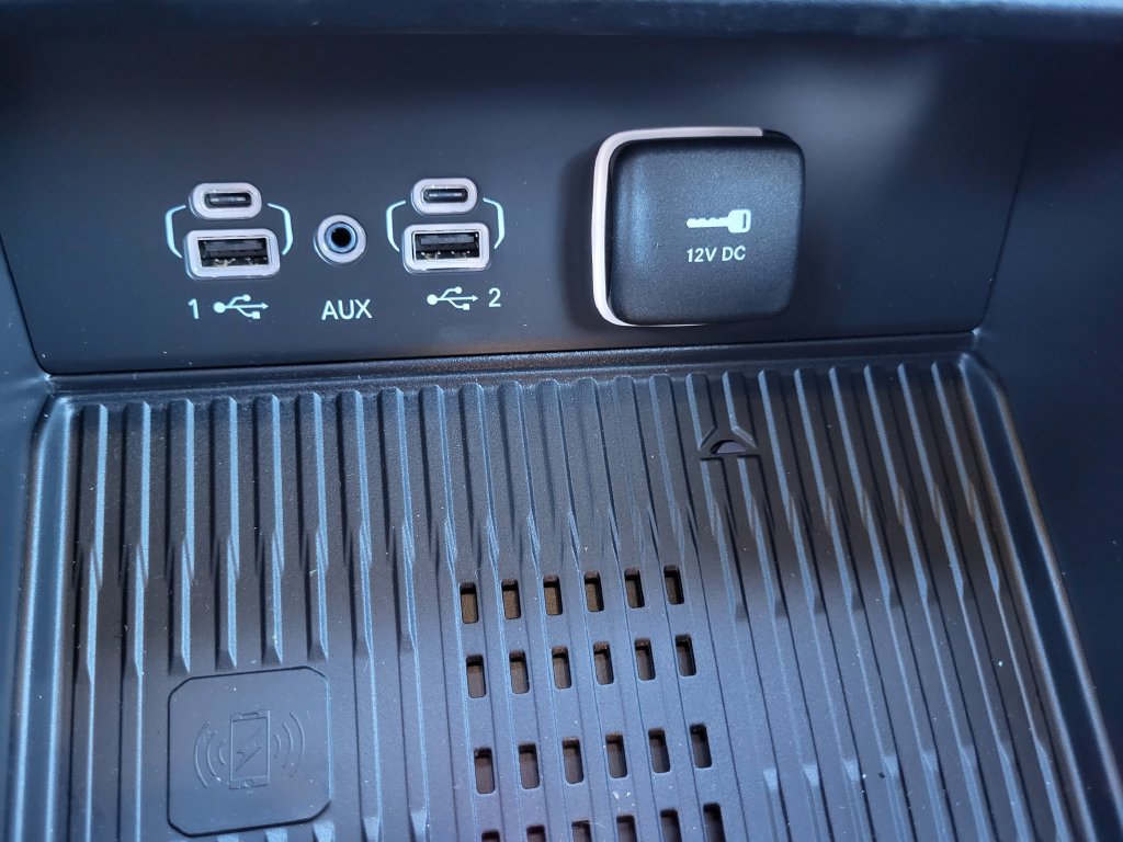 New 2026 Jeep Grand Cherokee Altitude AWD/4WD image 30