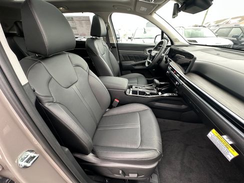 New 2026 Kia Sorento SX image 31