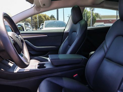 Used 2022 Tesla Model 3 Long Range AWD/4WD image 23