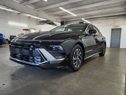 New 2026 Hyundai Sonata Blue image 20