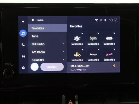 Used 2023 Toyota Corolla LE image 17