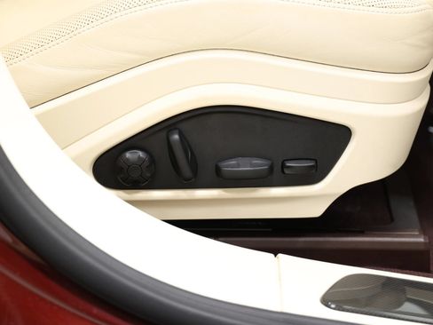 Used 2022 Porsche Panamera image 90