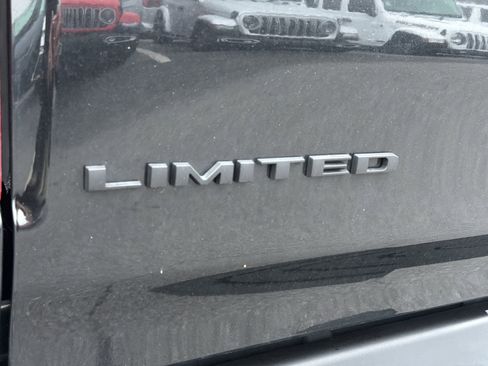Used 2022 RAM 1500 Limited image 10