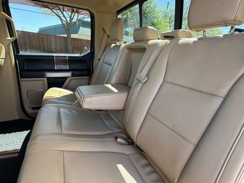 Used 2017 Ford F250 Lariat w/ Lariat Value Package image 33