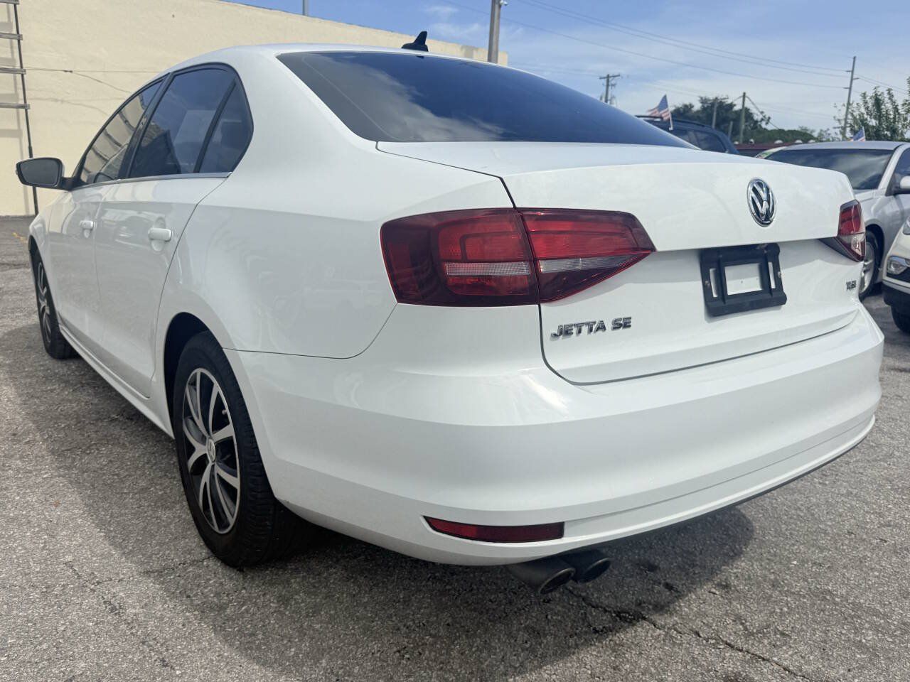 Used 2018 Volkswagen Jetta SE FWD image 8