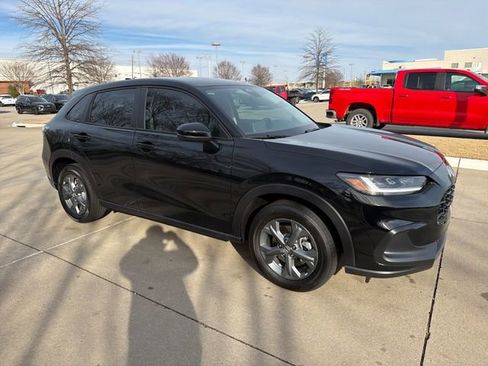 New 2026 Honda HR-V LX image 7