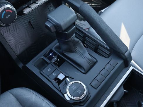 New 2026 Toyota Tacoma SR5 AWD/4WD image 23