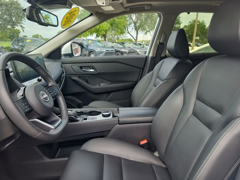 Used 2024 Nissan Rogue SL w/ SL Premium Package AWD/4WD image 24