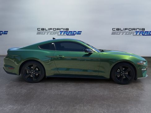 Used 2022 Ford Mustang Coupe w/ Equipment Group 101A RWD image 4