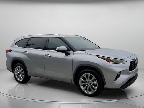 Used 2022 Toyota Highlander Limited image 34