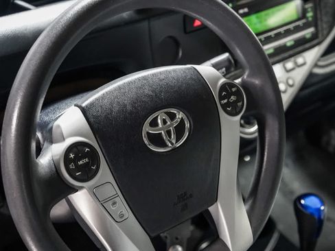 Used 2014 Toyota Prius C One FWD image 20