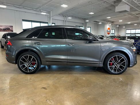 Used 2023 Audi Q8 Premium Plus w/ Premium Plus Package image 8
