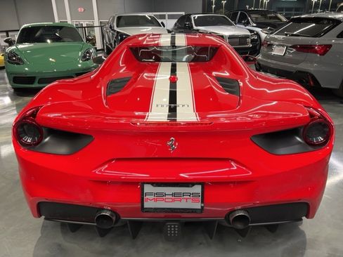 Used 2018 Ferrari 488 Spider image 18