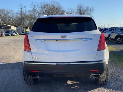 Used 2018 Cadillac XT5 Luxury w/ Driver Awareness Package image 6