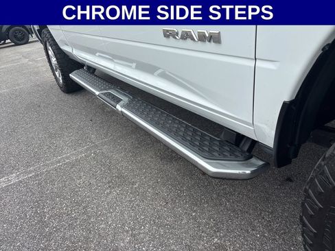 Used 2023 RAM 2500 Laramie AWD/4WD image 8