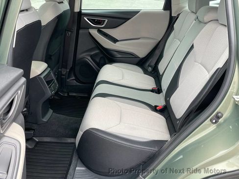 Used 2021 Subaru Forester AWD/4WD image 11