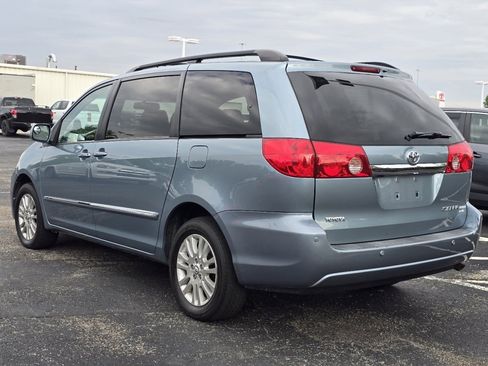 Used 2007 Toyota Sienna XLE Limited AWD/4WD image 5