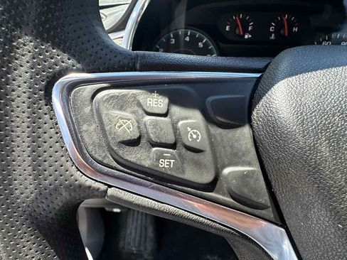 Used 2021 Chevrolet Malibu LT FWD image 15
