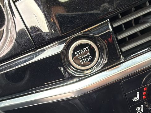 Certified 2024 Nissan Pathfinder Platinum image 12