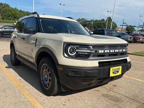 Used 2024 Ford Bronco Sport Big Bend AWD/4WD image 2