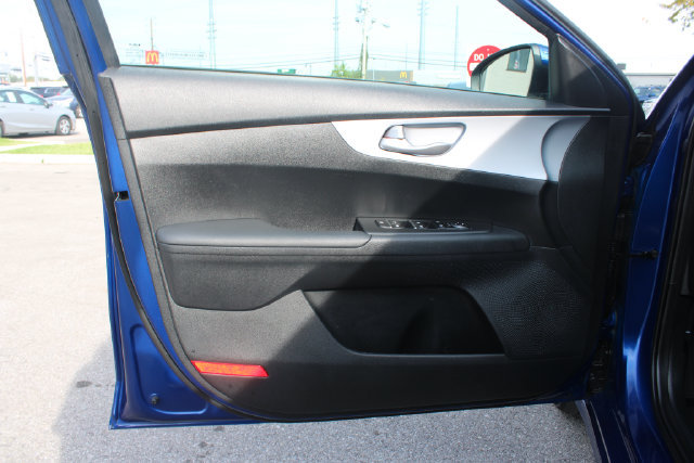 Used 2024 Kia Forte LXS FWD image 10