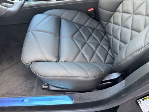 New 2026 BMW 740i image 13