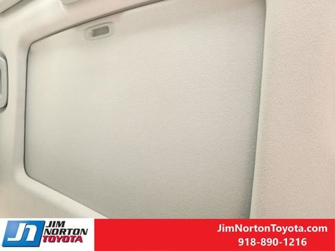 Used 2023 Toyota 4Runner SR5 Premium image 27