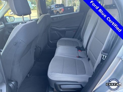 Certified 2022 Ford Escape SE w/ Cold Weather Package image 22