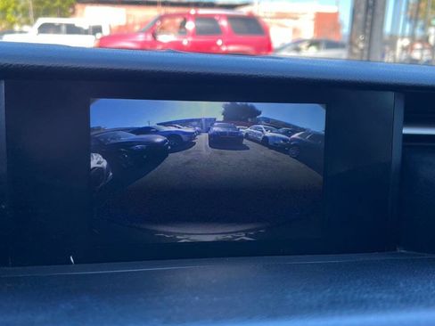 Used 2015 Lexus IS 250 RWD image 12