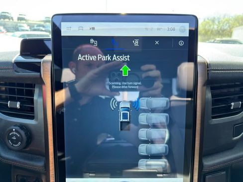 Used 2022 Ford F150 Lightning Lariat w/ Equipment Group 511A High image 36