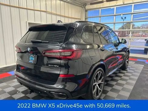 Used 2022 BMW X5 xDrive45e AWD/4WD image 3
