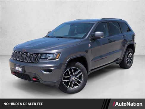 Used 2017 Jeep Grand Cherokee Trailhawk AWD/4WD image 1