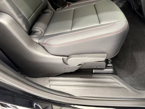 New 2026 Chevrolet Traverse Z71 w/ Enhanced Driving Package AWD/4WD image 27