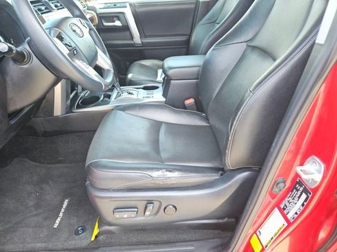 Used 2020 Toyota 4Runner Limited image 15