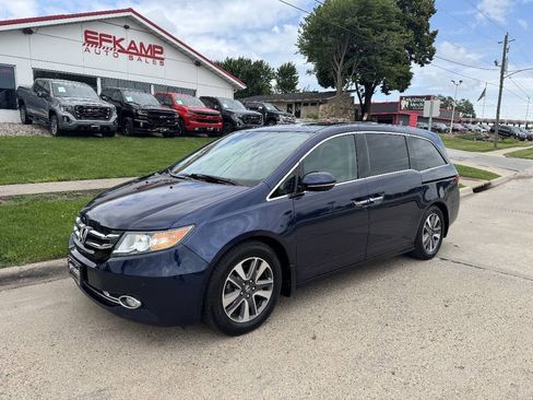 Used 2014 Honda Odyssey Touring Elite image 1