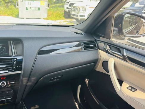 Used 2018 BMW X4 xDrive28i AWD/4WD image 18