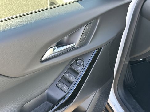 New 2026 Chevrolet Equinox LT w/ Safety and Technology Package image 15