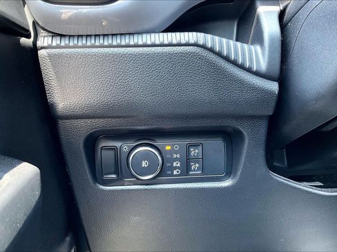 Used 2025 Ford Ranger XL AWD/4WD image 32
