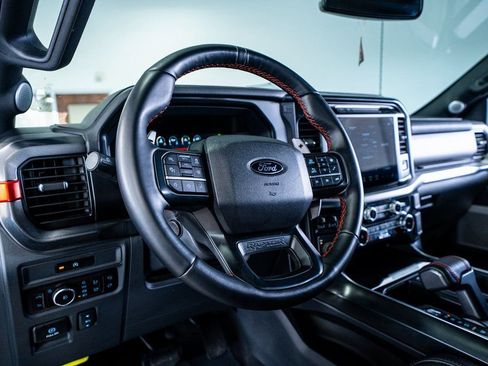 Used 2025 Ford F150 Raptor AWD/4WD image 30