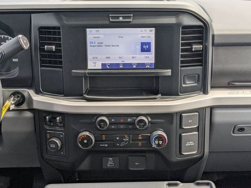 Used 2025 Ford F250 XLT w/ 360-Degree Camera Package image 18