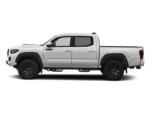 Used 2017 Toyota Tacoma TRD Pro AWD/4WD image 3