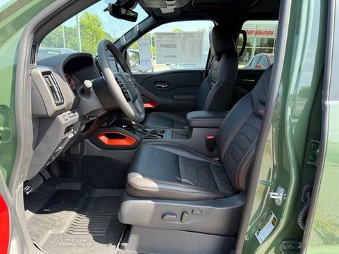 New 2025 Nissan Frontier PRO-4X w/ Pro Premium Package image 17