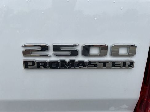 Used 2025 RAM ProMaster 2500 w/ Convenience Group FWD image 29