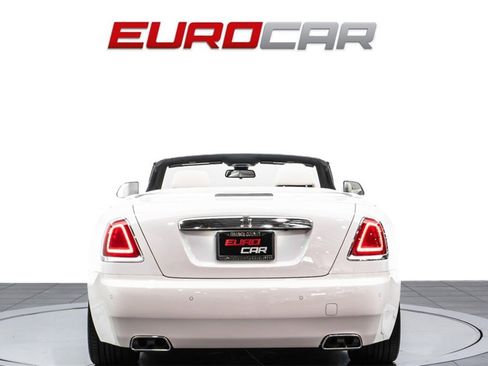 Used 2018 Rolls-Royce Dawn image 5